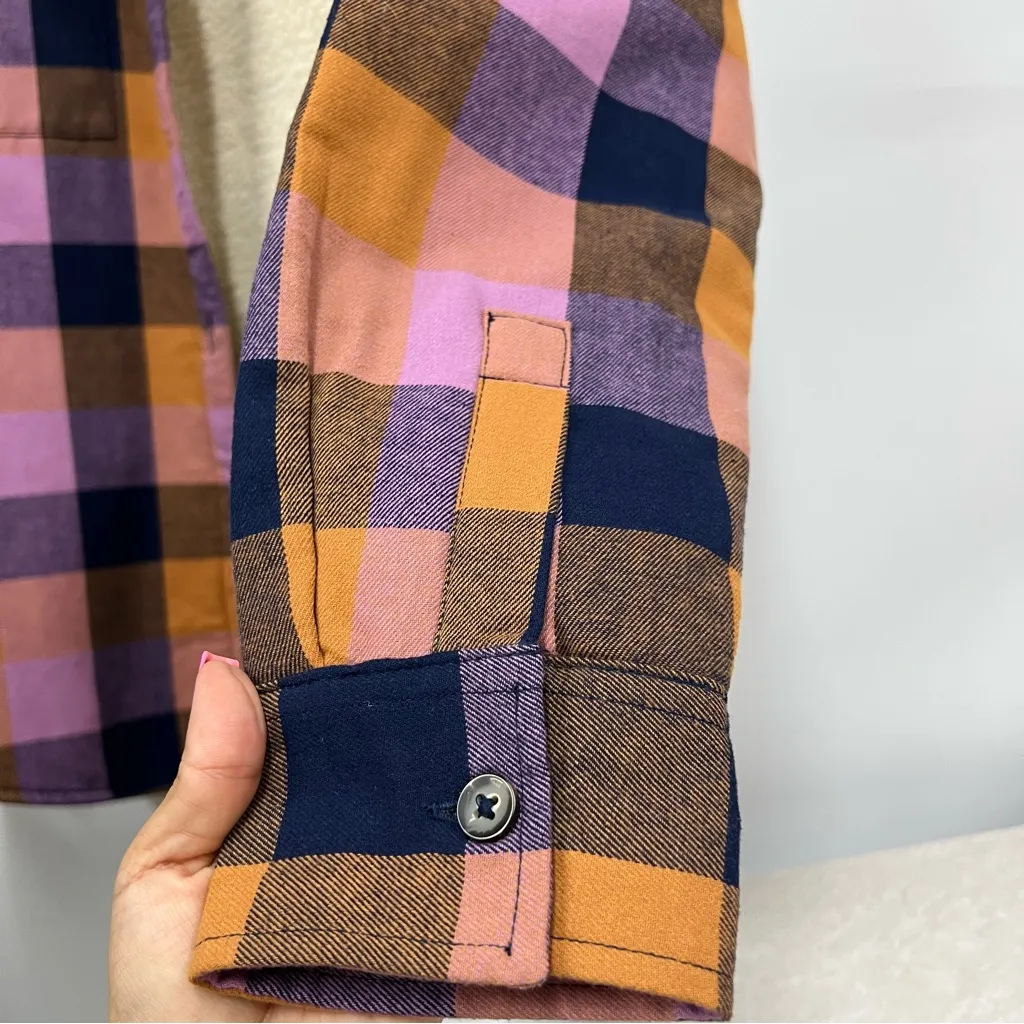 NWT Natural Reflections M button down Flannel long sleeve Shirt shacket Sherpa - Image 3