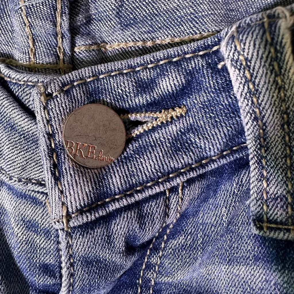 BKE Light Blue Women's Skinny Jeans - Image 4