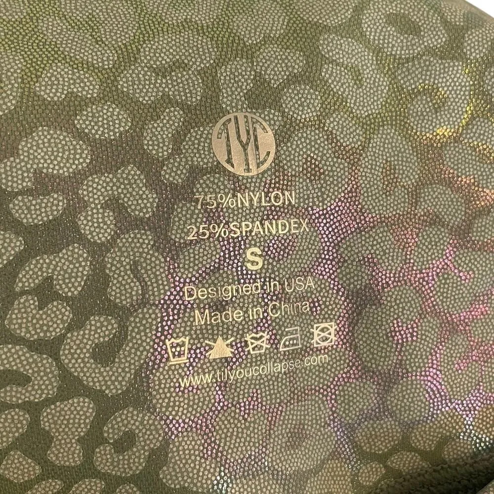 NWT TYC Til You Collapse Effortless Vortex Leggings In Green Iridescent Leopard - Image 9