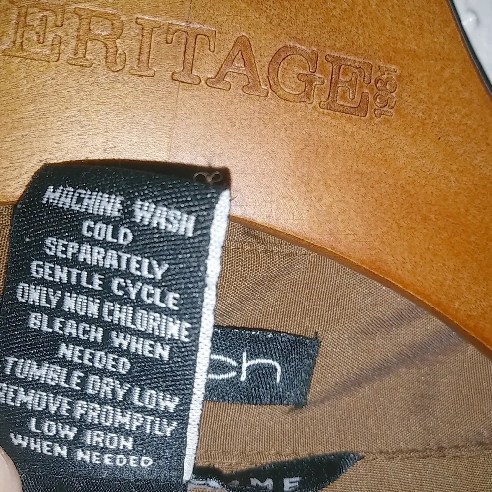 Antilia Femme 1X Fall Pumpkin Button Down Collared Top Plus Gold - Image 7