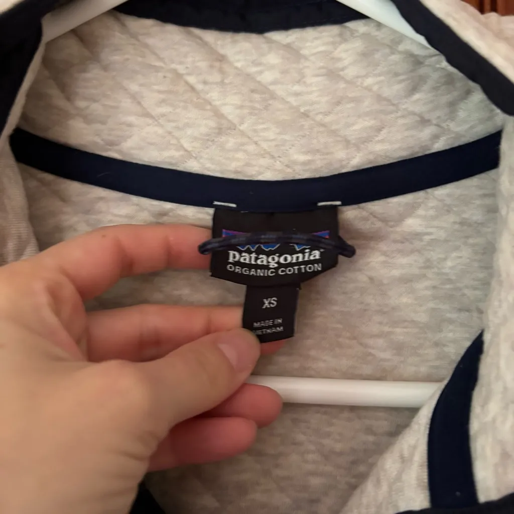 Patagonia Women's Organic Cotton Quilt Snap-T Pullover Birch White Size XS - Image 4