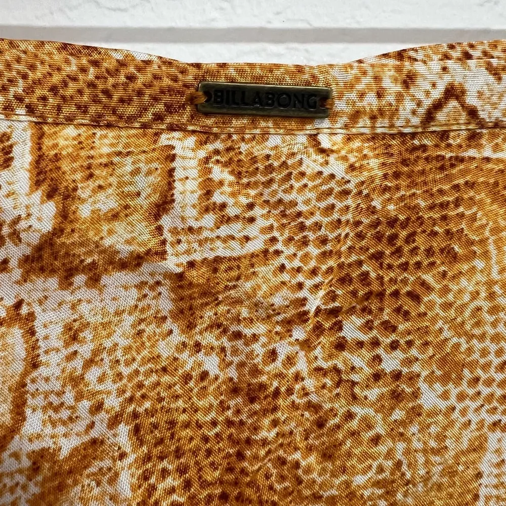 Billabong x Sincerely Jules Mango Snake Print Short and Free Mini Skirt Size 27 - Image 4