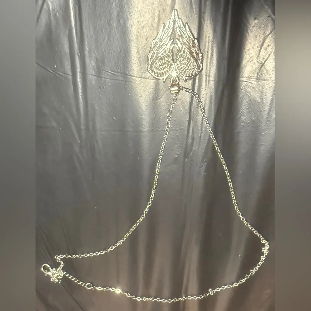 Silver Angel Wing Pendant Necklace - Image 2