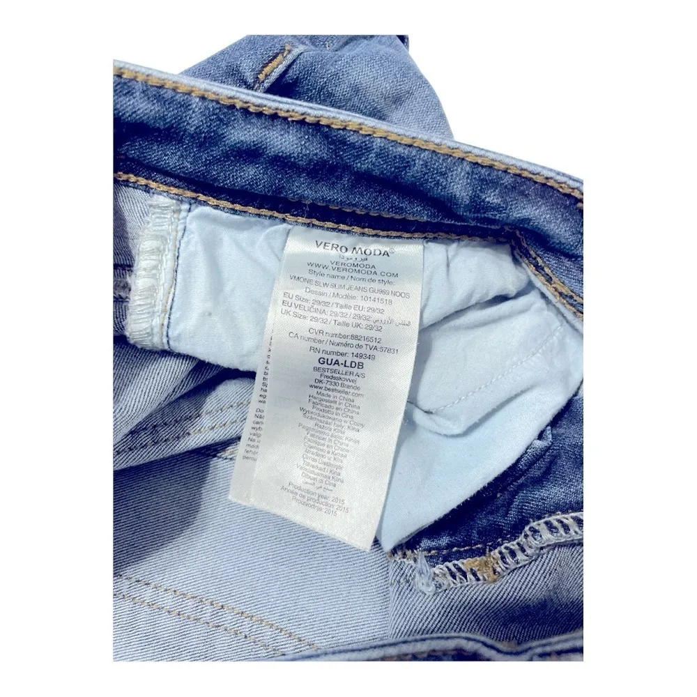 VERO MODA Skinny Tanya Jeans Blue
W29 L32 Model One Slim Fit - Image 9