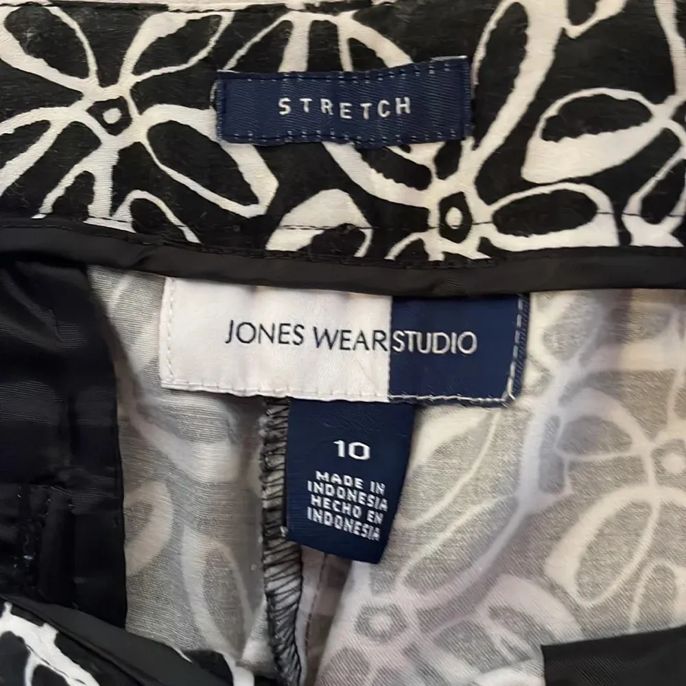Jones Wear Studio Trouser’s Size 10 - Image 3