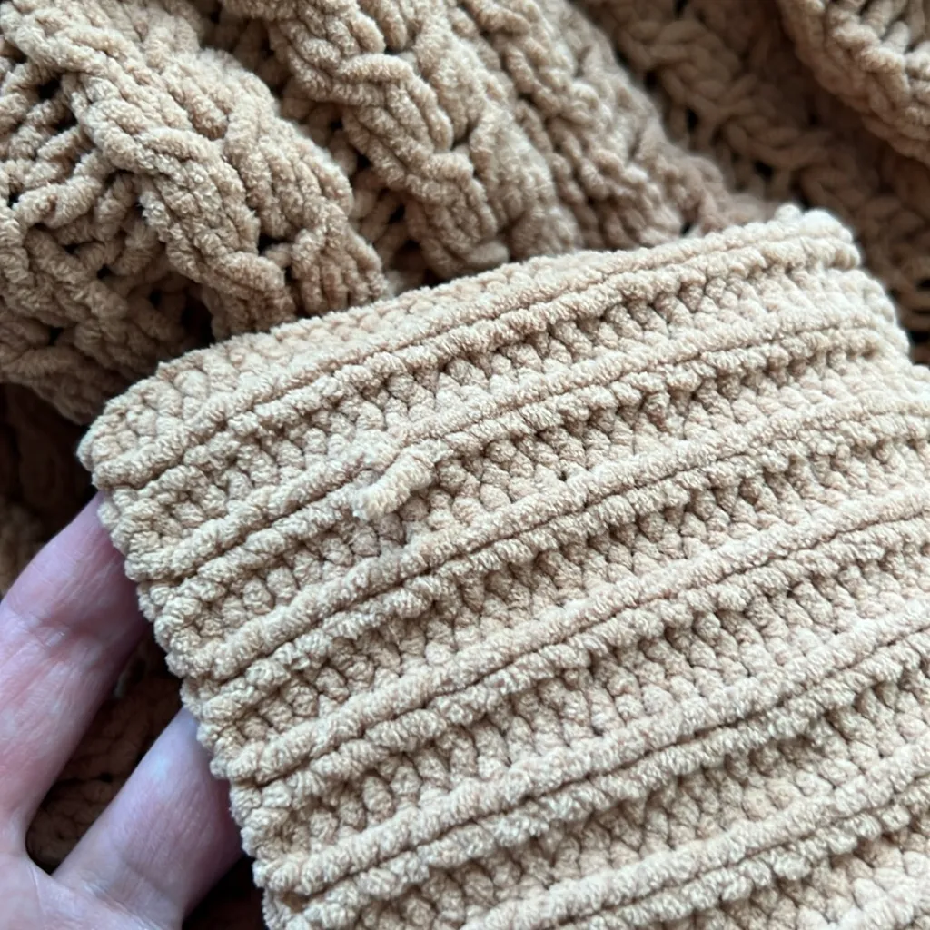 Aerie Cablecar Quarter Zip Sweater Large - Image 3