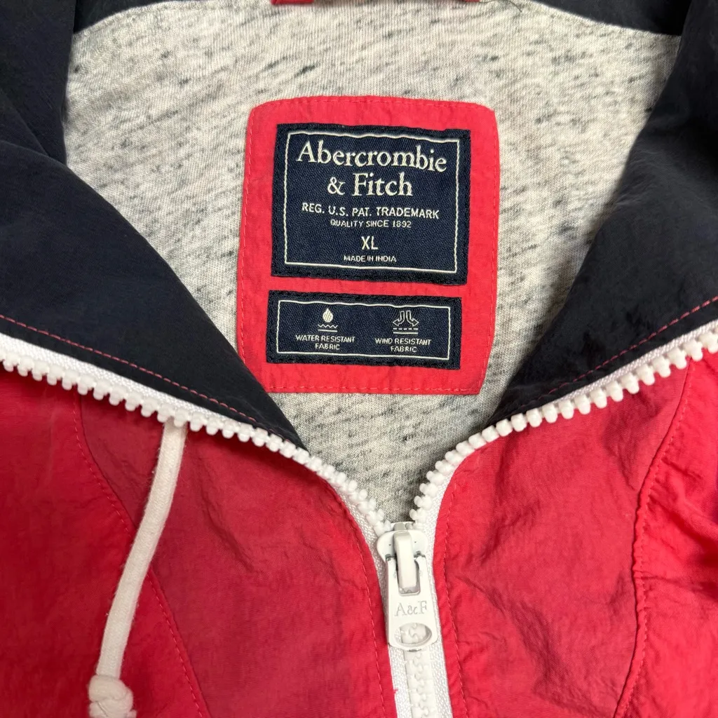 Abercrombie and Fitch Salmon and Navy Windbreaker Pullover lined Hoodie, Size XL - Image 2