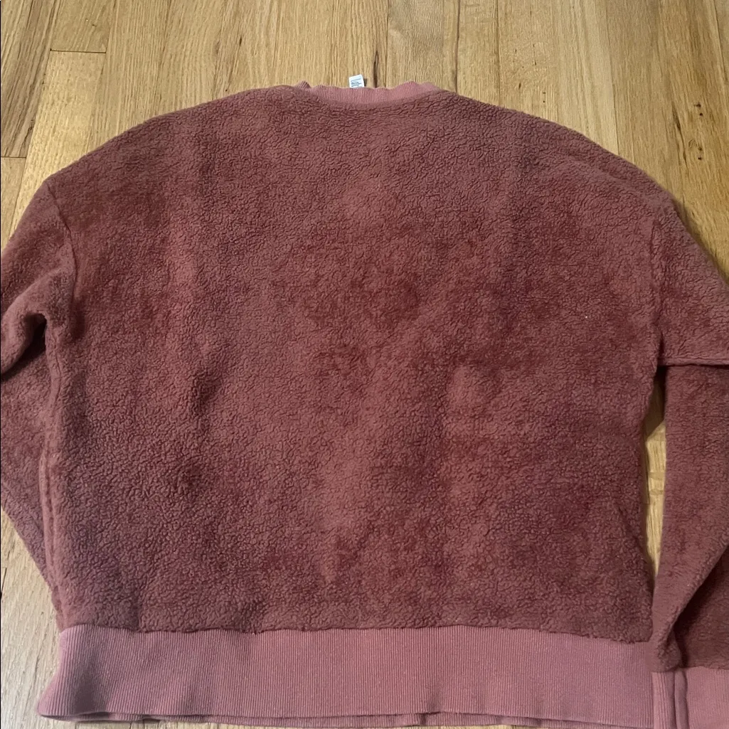 Latched Mama Mauve Breastfeeding Nursing Friendly Sherpa Sweatshirt Sz XS - Image 2