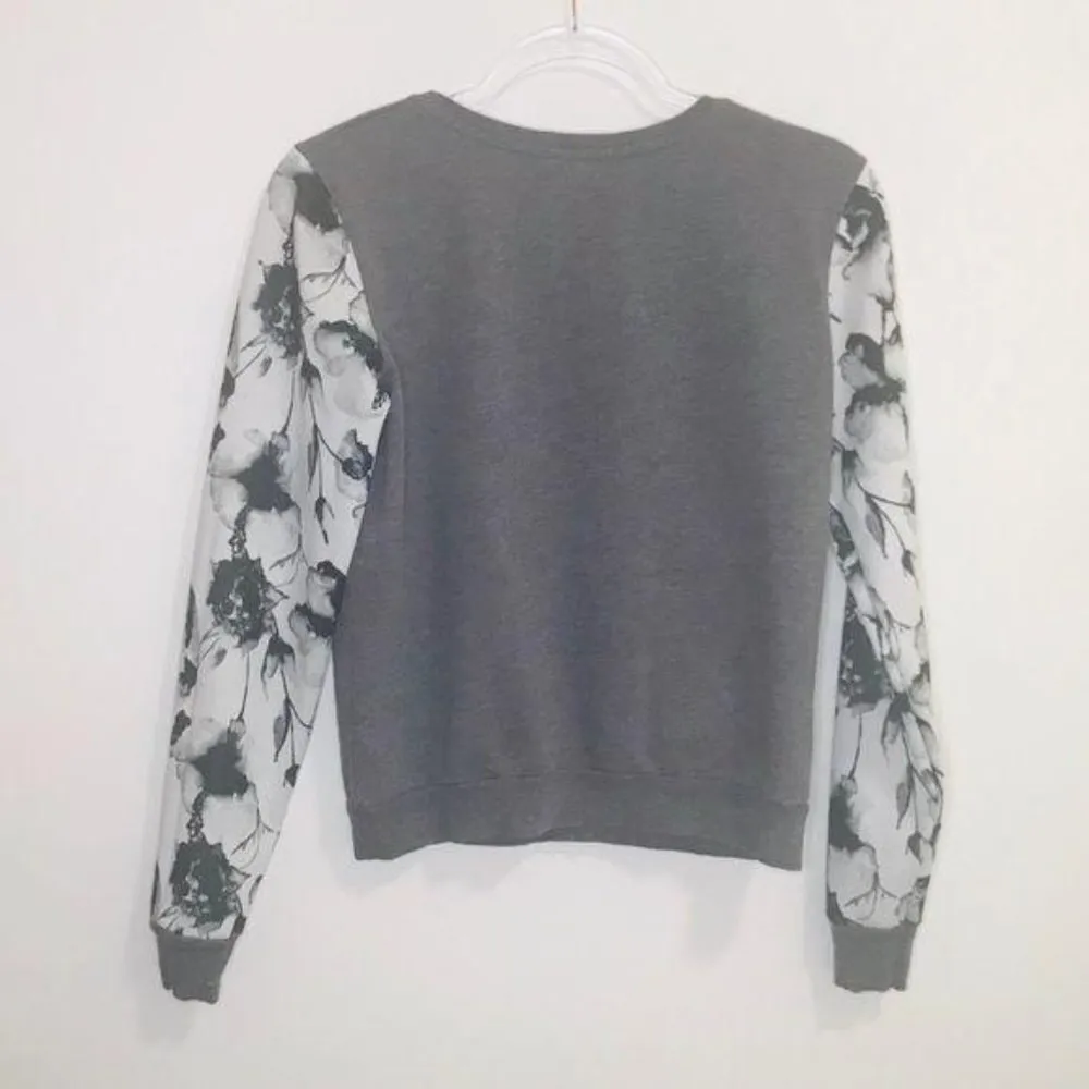 Atmosphere / M / Gray Sweatshirt Zipper Floral Sle - Image 7