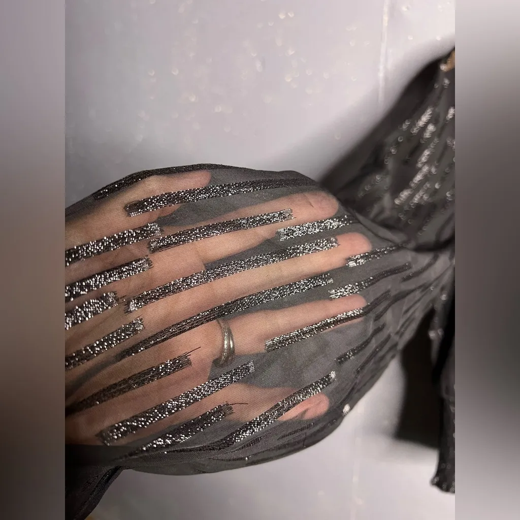 Elan Black Shimmer Stripe Mock Neck Smocked Long Sleeve Blouse.  Size Large NWT - Image 7