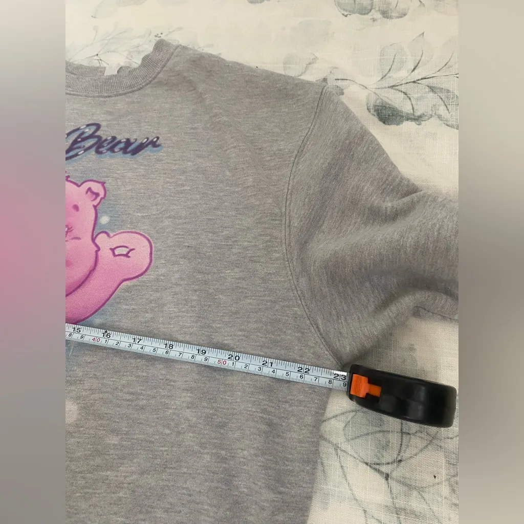 Women’s Care Bears Cheer Bear Sweatshirt Pullover Sweater Gray Cropped Sz Large - Image 6