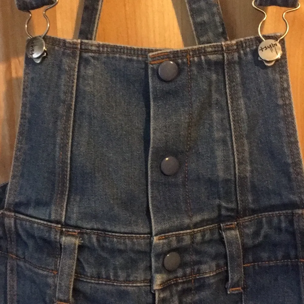 TSUBI KSUBI Skinny Fit Blue Denim Jeans Ankle Zip Overalls Jumper EUC 4 - Image 4