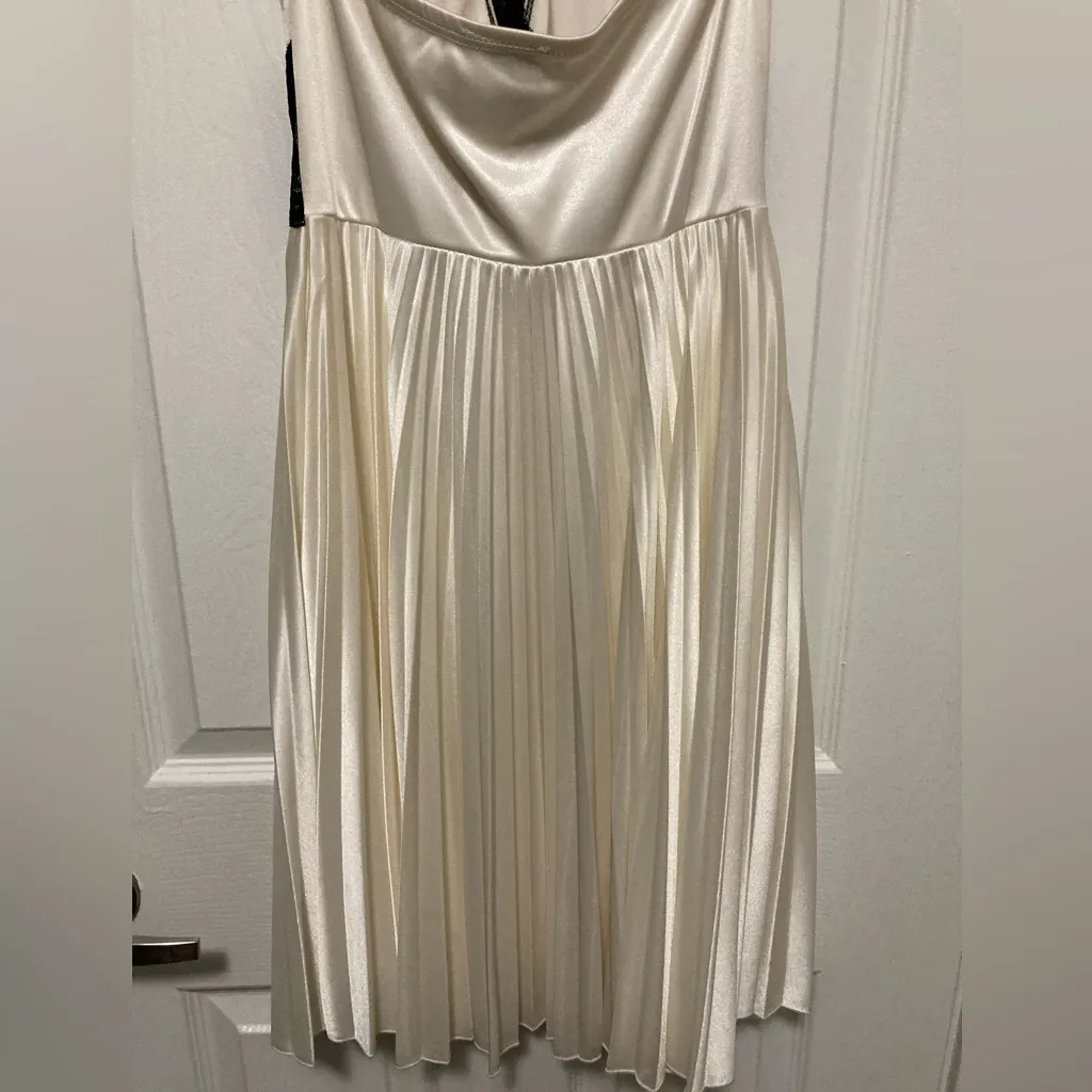 Taboo Vtg Ivory Satin Halter A-line Marilyn Monroe Inspired Tea Length Dress - Image 10