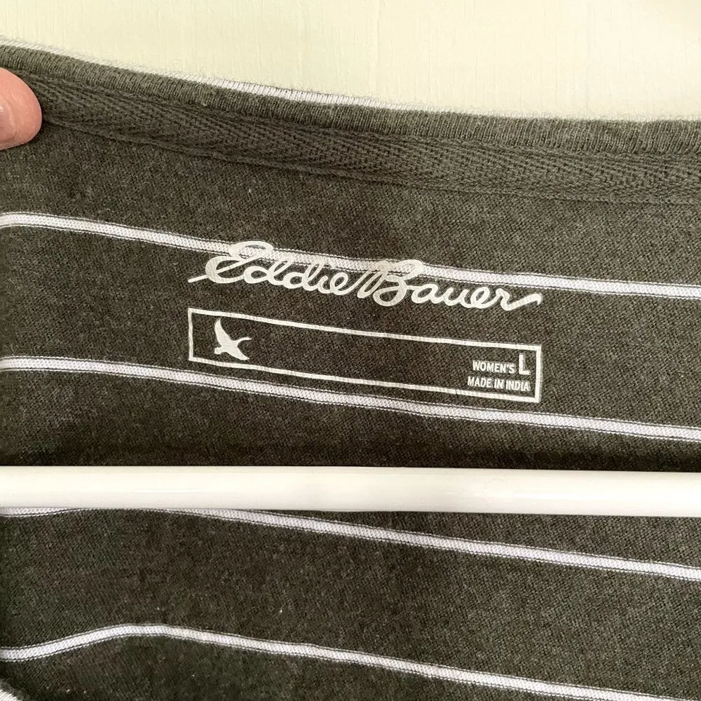 Eddie Bauer green white striped crewneck long sleeved shirt cotton comfortable - Image 3