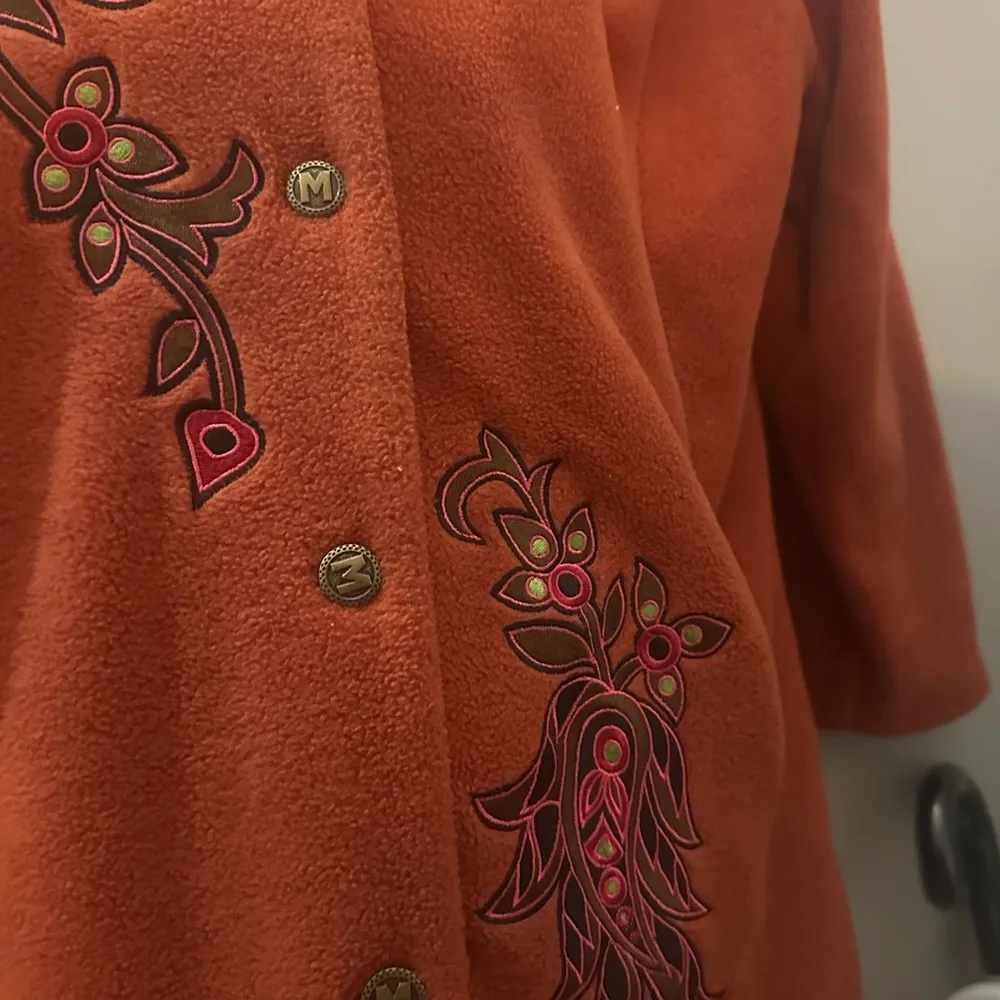 Embroidered Burnt Orange & Pink Women's Jacket Floral Bob Mackie 1X Fleece - Image 6