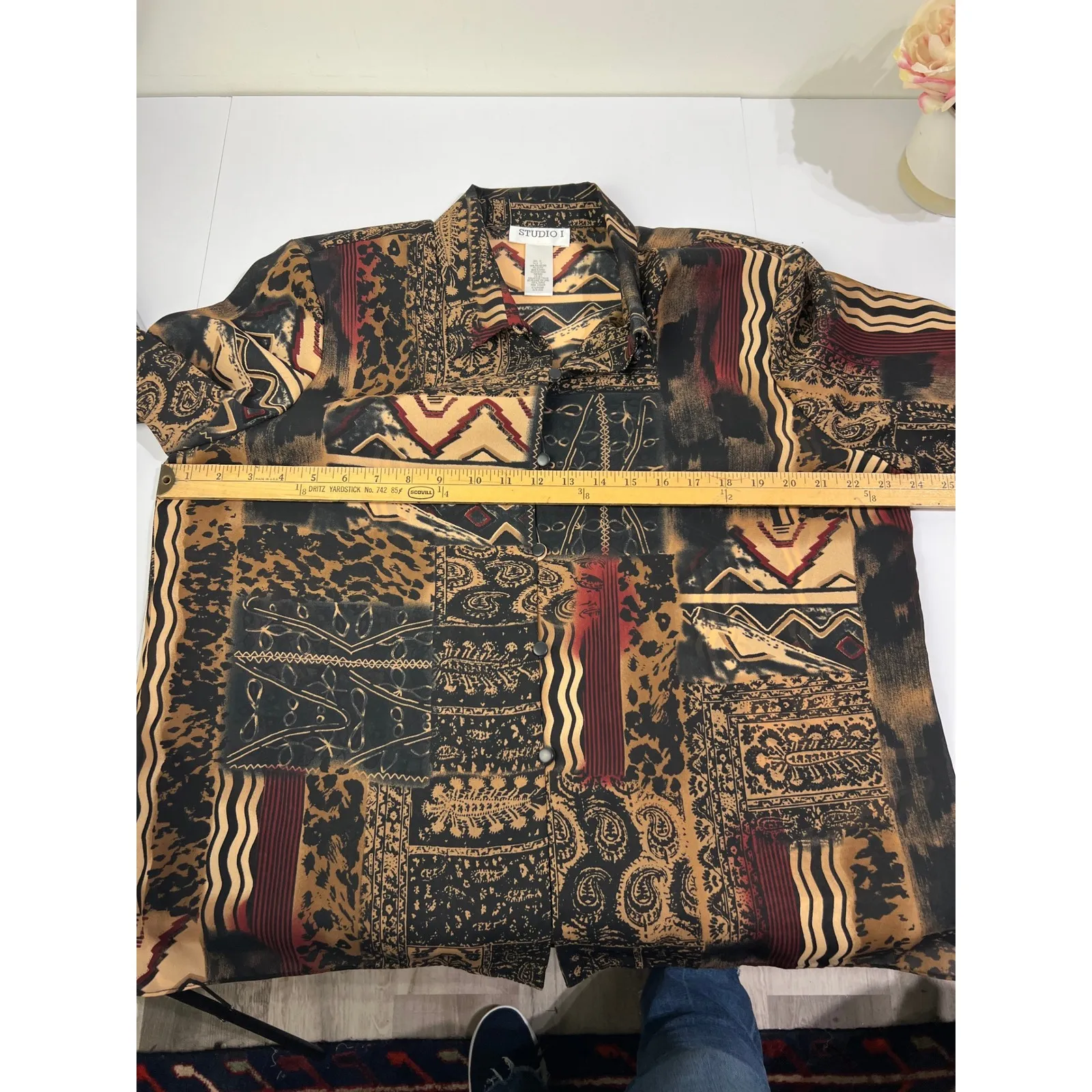 NWT STUDIO I Women's Size 18 Patchwork Print Long Sleeve Button Up Shirt Top - Image 8