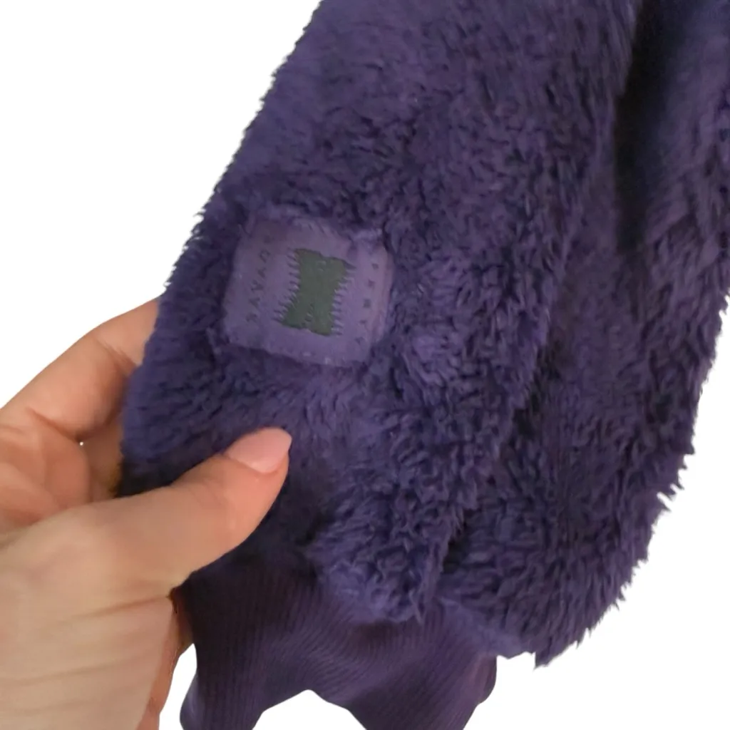 Savage X Fenty Undercover Softie Plush Teddy Cropped Sweatshirt size XL Purple - Image 6