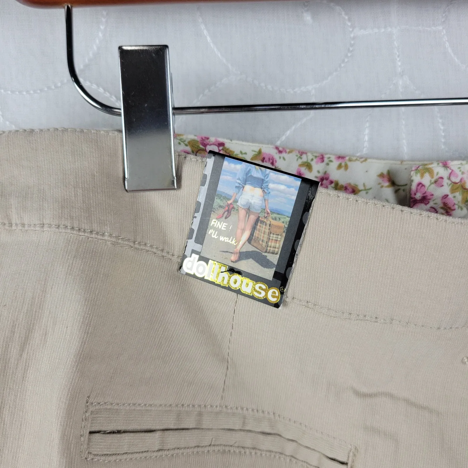 Dollhouse Womens Short Size 15 Khaki‎ Sienna Crochet Trim Flat Front Casual NEW - Image 7