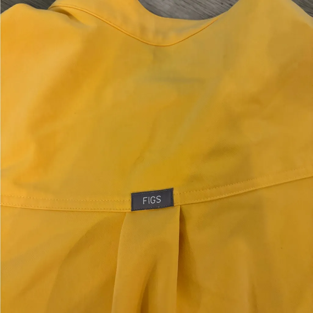 FIGS  scrub top - Image 4