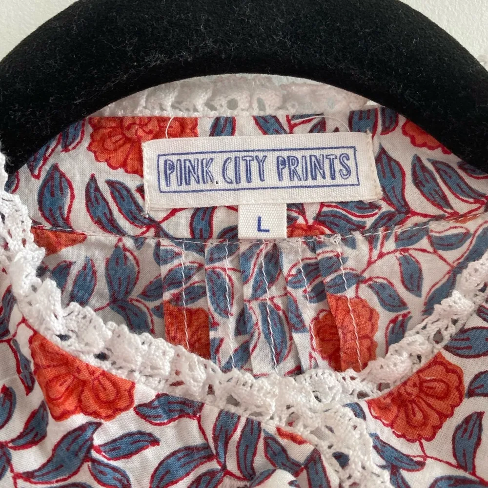 Pink City Prints Victorian Floral Lace Long Sleeve Button Front Blouse Large White - Image 5