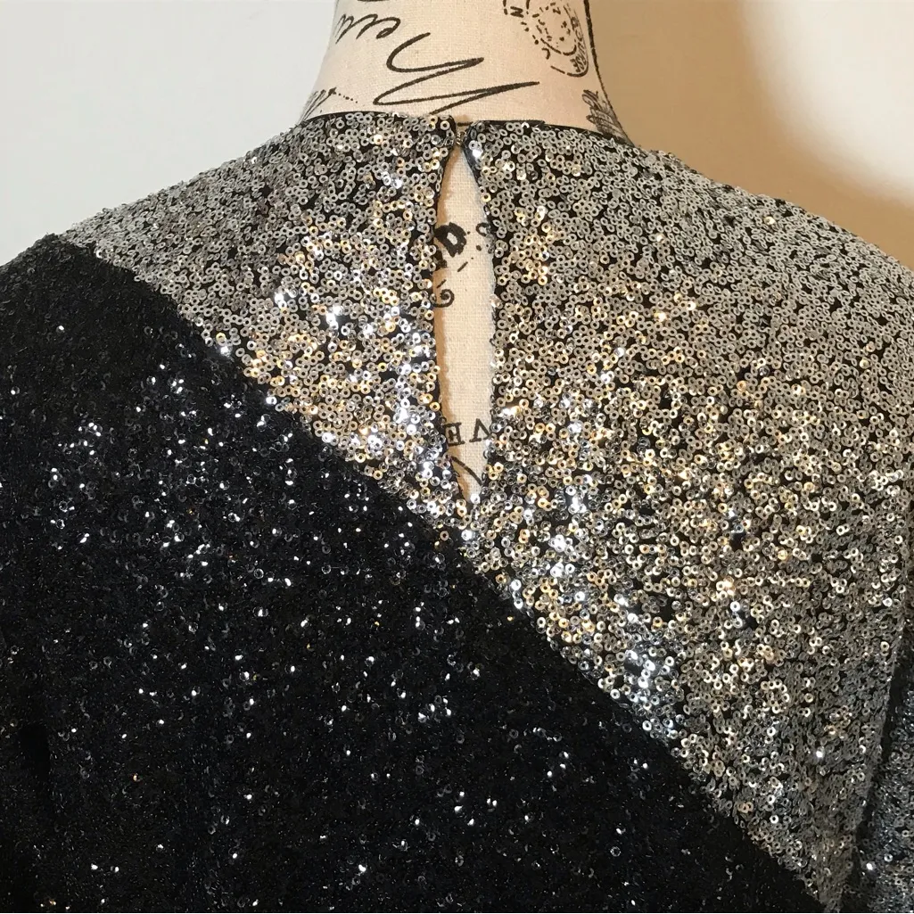 Express Women's Sequin Deep Thong Bodysuit Color Block Size Small -Original $148 - Image 7