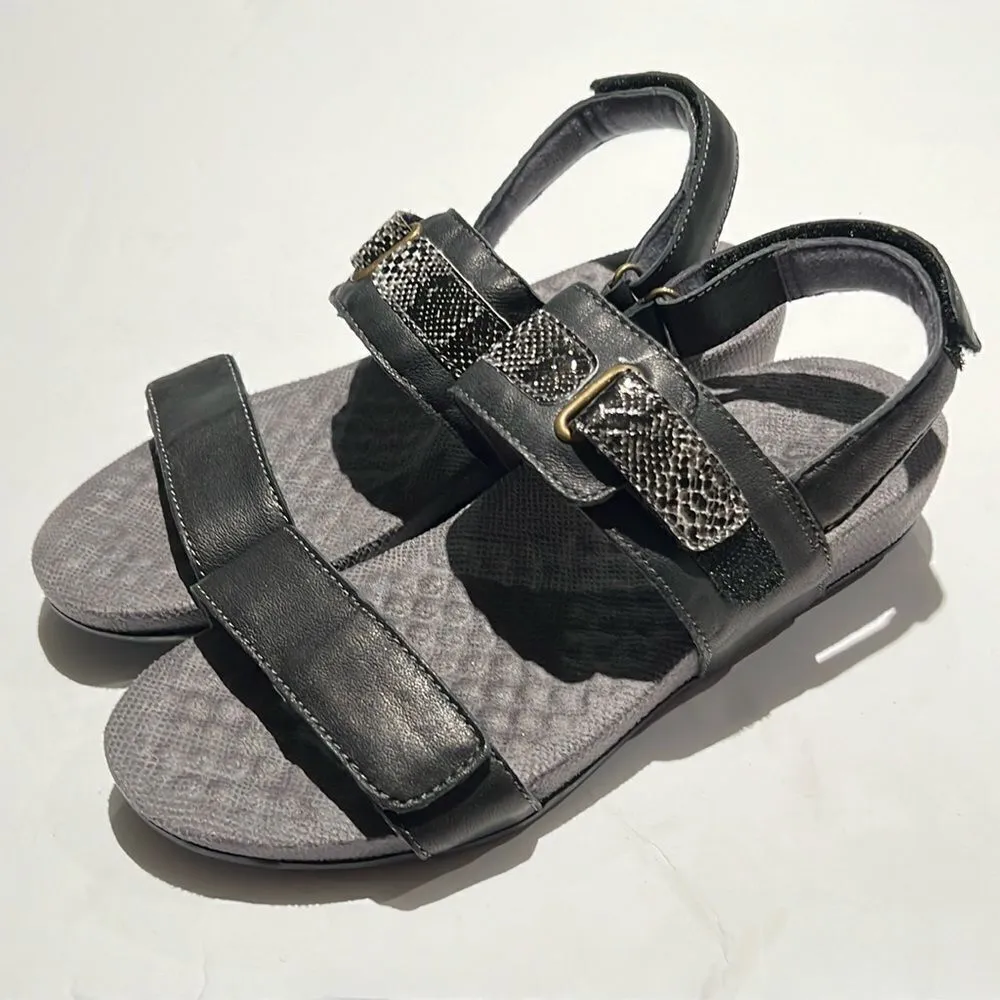 Soft Walk Black Leather Adjustable Sandals Size 5M. B61 - Image 2