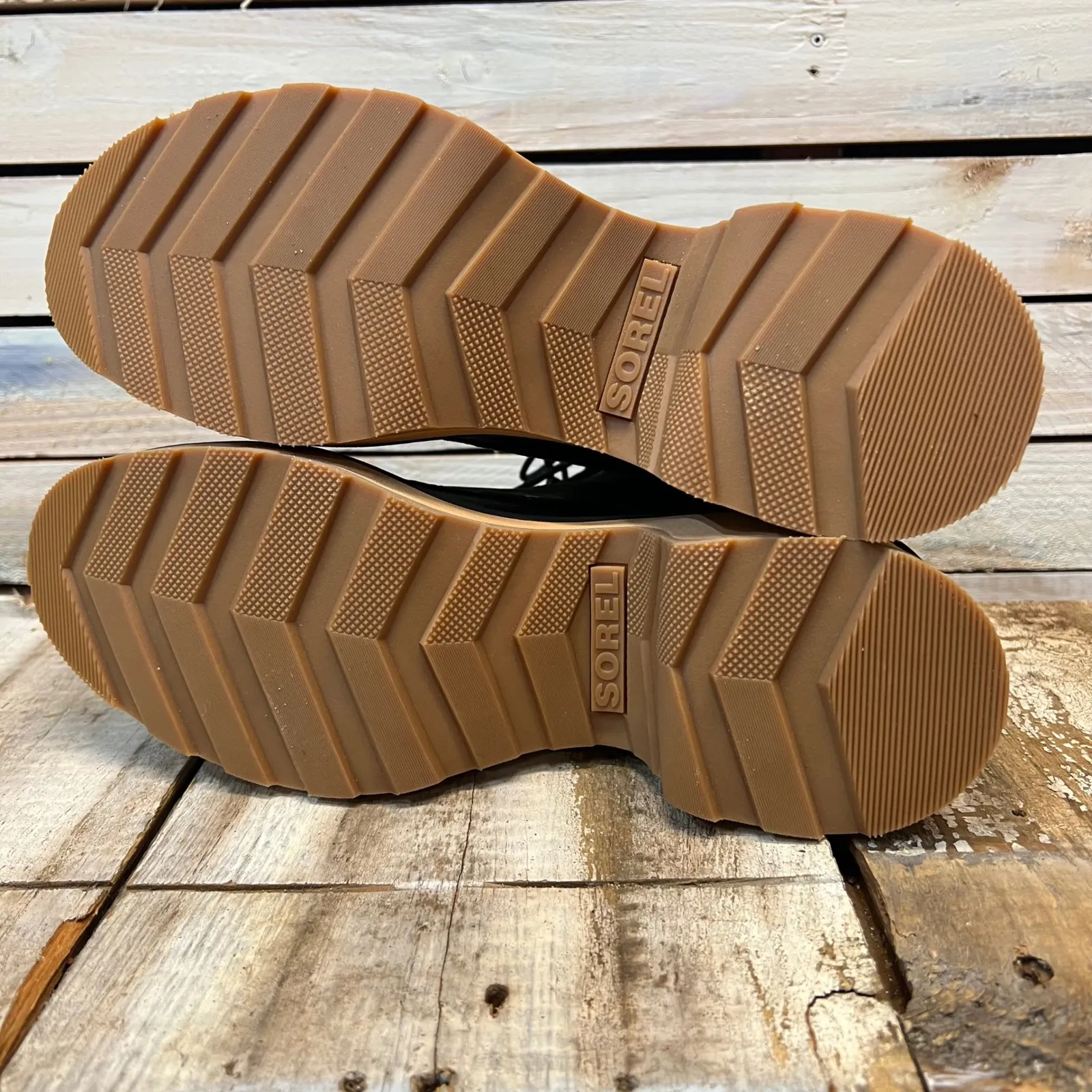 Sorel Hi-Line Heel Lace Up Combat Boots Black Leather Lug Sole Chunky Size 8.5 - Image 8