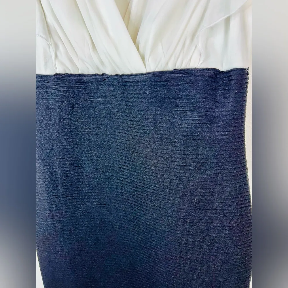 Enfocus Studio White and Black Sheath Dress with Ruched Top Open Ruffle Size 4 - Image 4