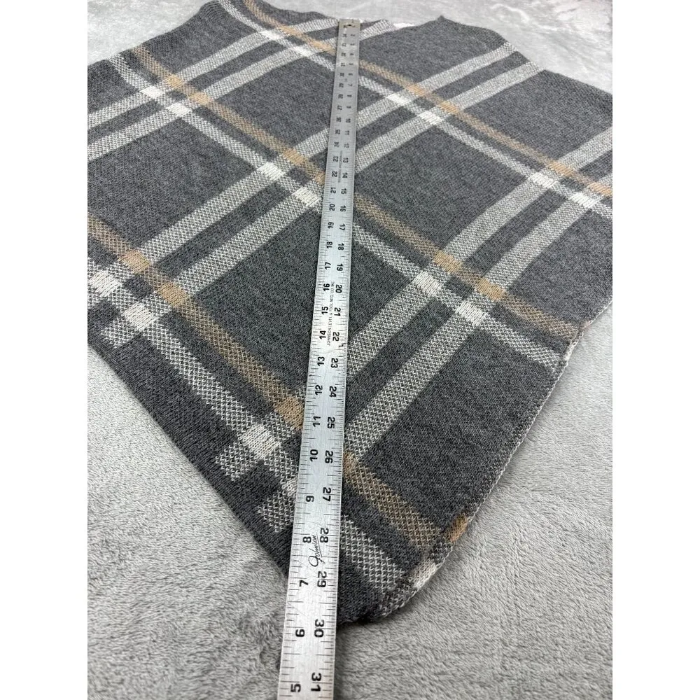 Nardi & Tagliaferri Gray Plaid Knit Poncho OSFA Made In Italy Wool Blend Size undefined - Image 6