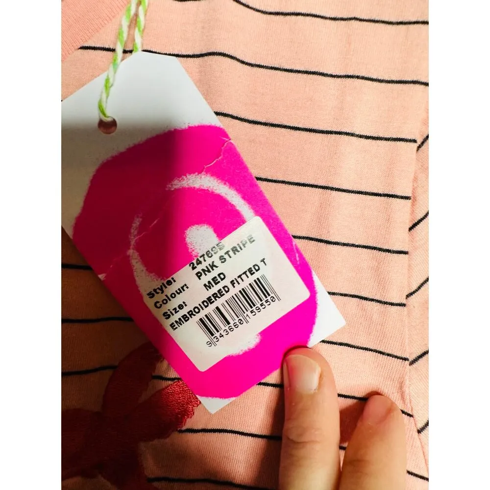 ONE TEASPOON Pink Striped Bower Bird Embroidered Logo Fitted T-Shirt NWT Size M - Image 6