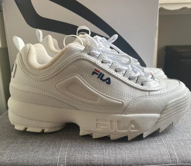 FILA Disruptor II Premium Sneakers - Image 2