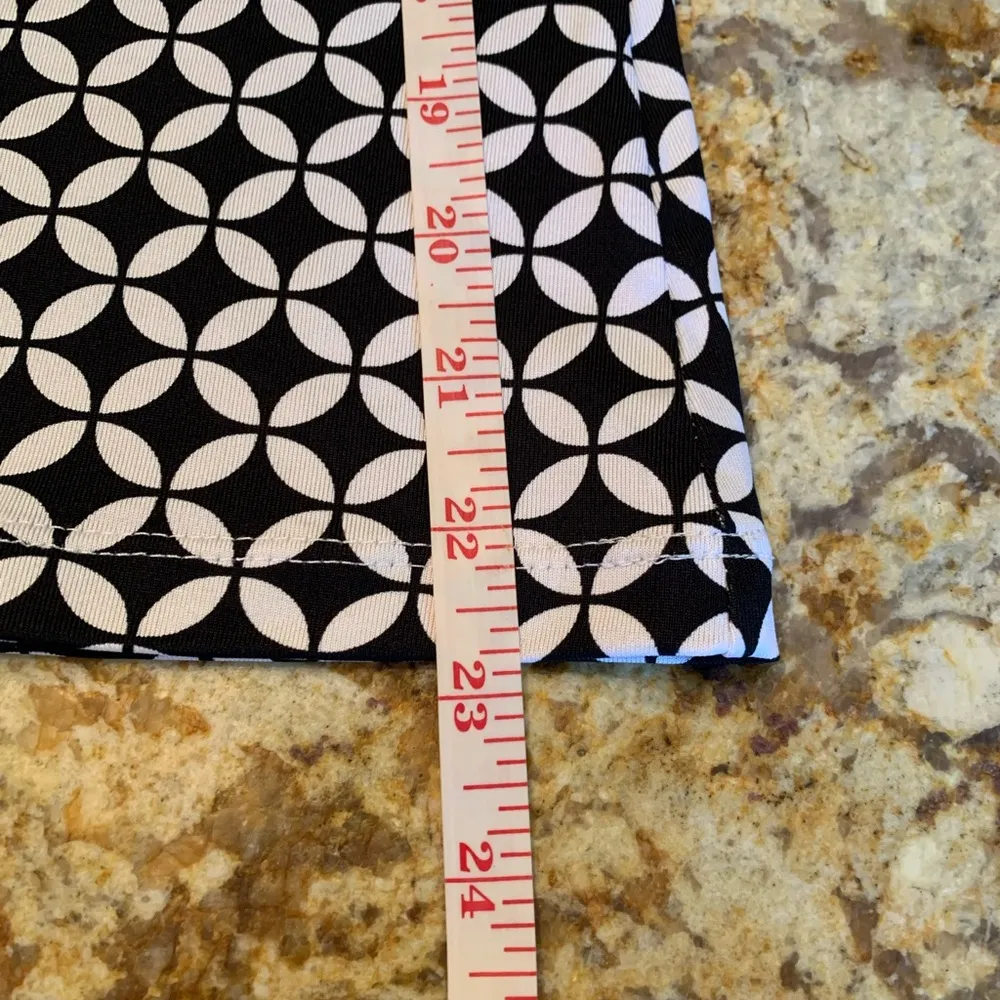 New Tail White Label Womens Pickleball Top Size XS Black White UPF 50 Golf NWT - Image 7