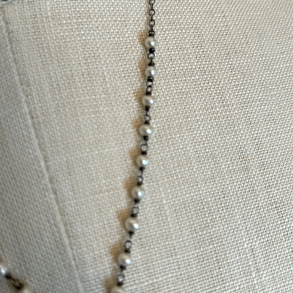 Silvertone heart charm dainty necklace with delicate white pearls on the chain Silver - Image 3