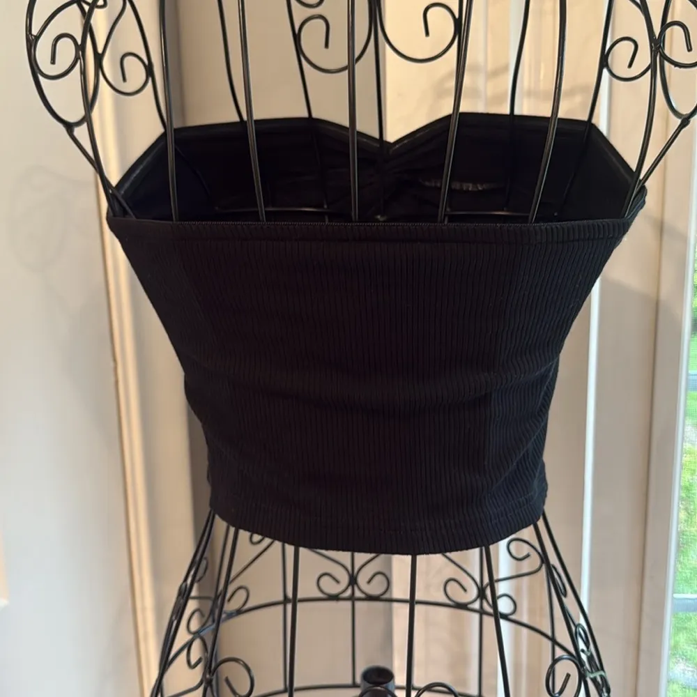 Black ribbed twist front tube top - Image 4