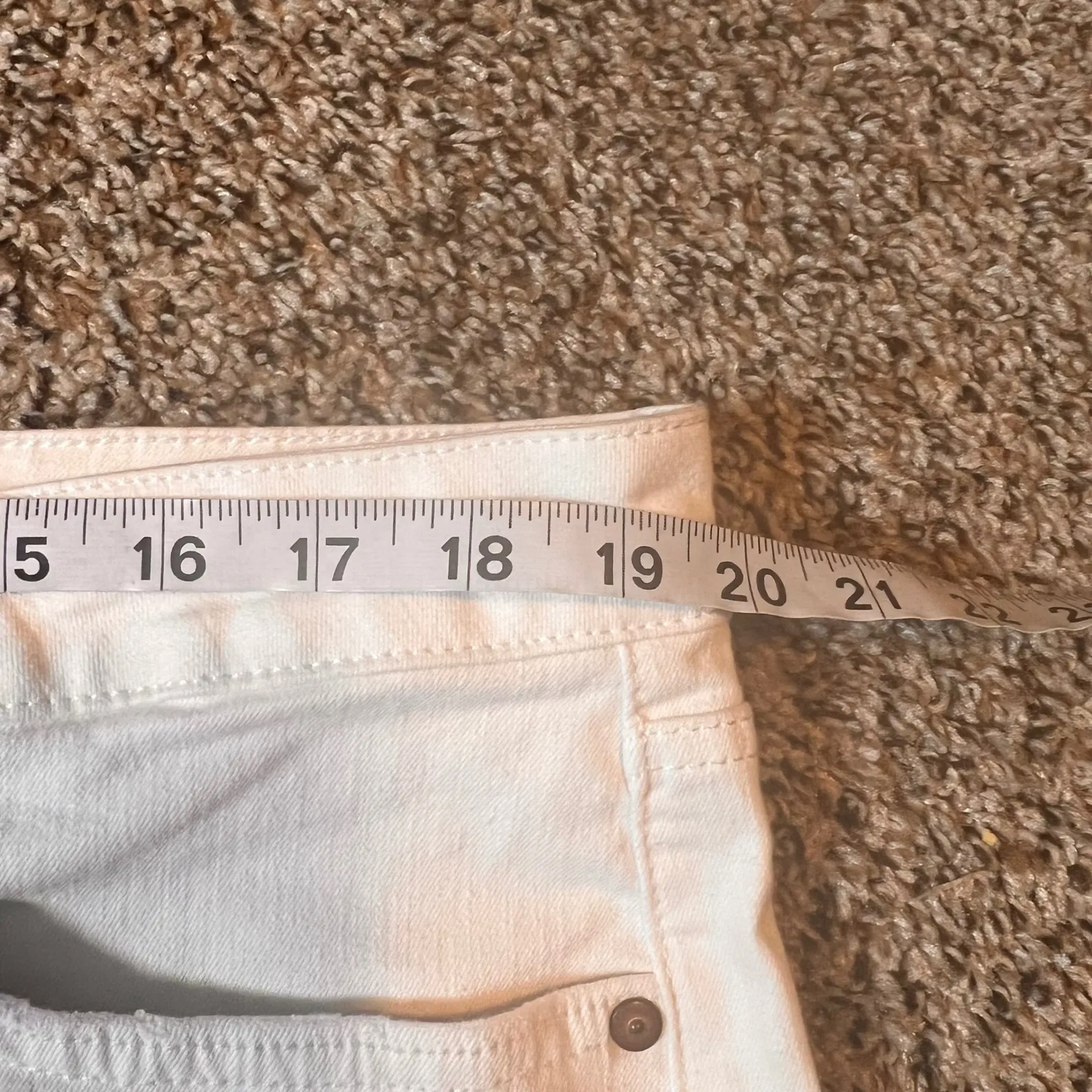 LC Lauren‎ Conrad White Slim Straight Leg Cropped Distressed Jeans - 18W - Image 4