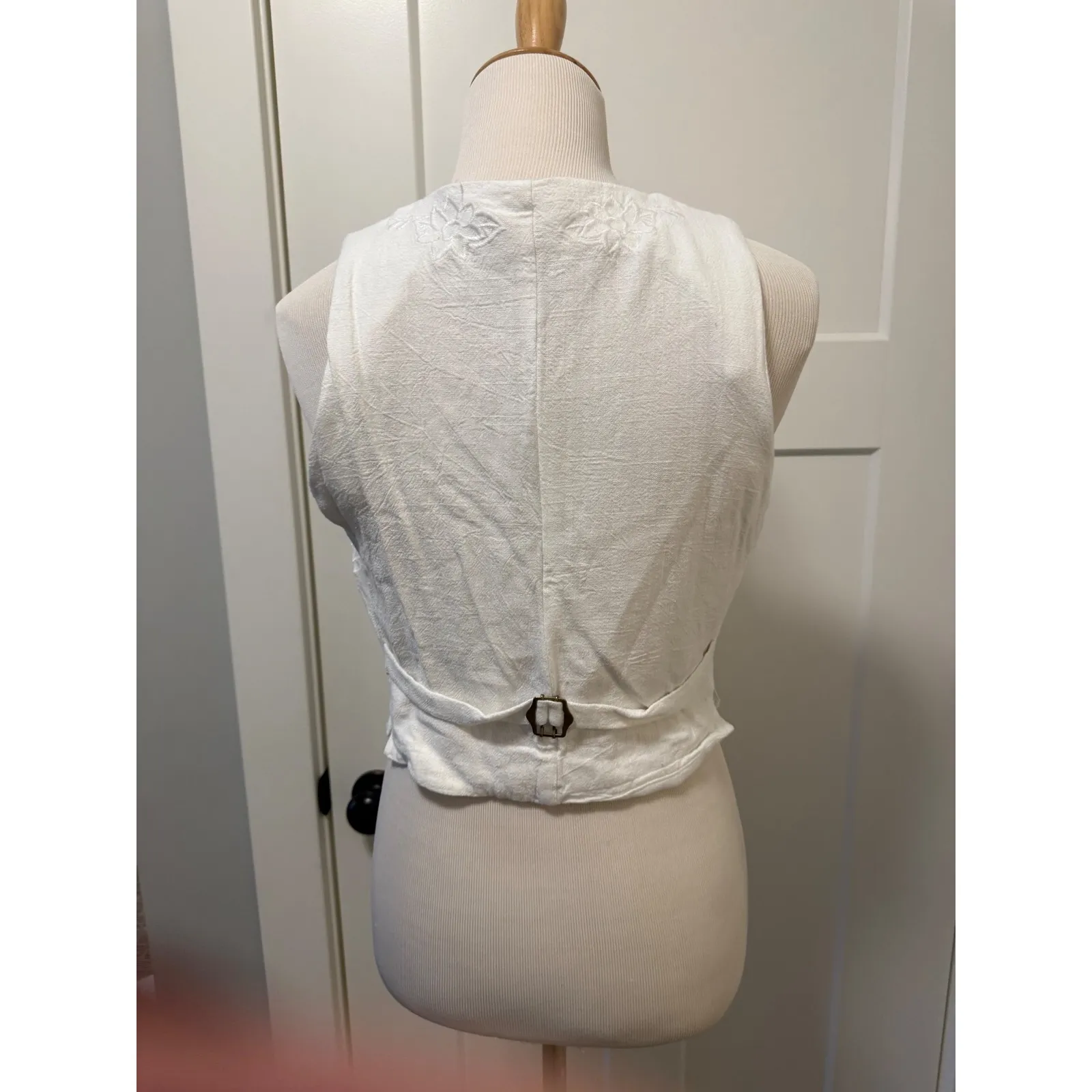 ELLISON Womens White Embroidered Button Front Vest Sleeveless L - Image 5