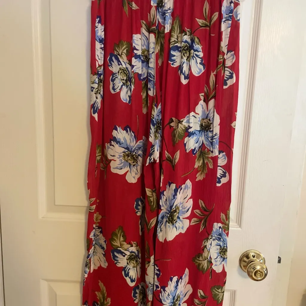 Band of Gypsies Red Floral Jumpsuit - Image 4