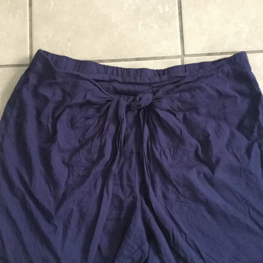 Anthropology Hei Hei Leía Skirted Shorts Size M - Image 3