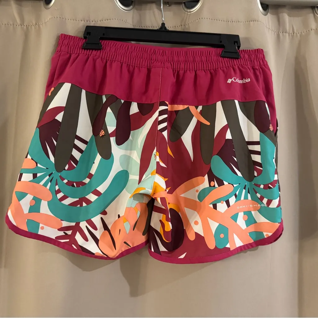 Columbia Multicolor Tropical Women's Athletic Shorts - Image 2