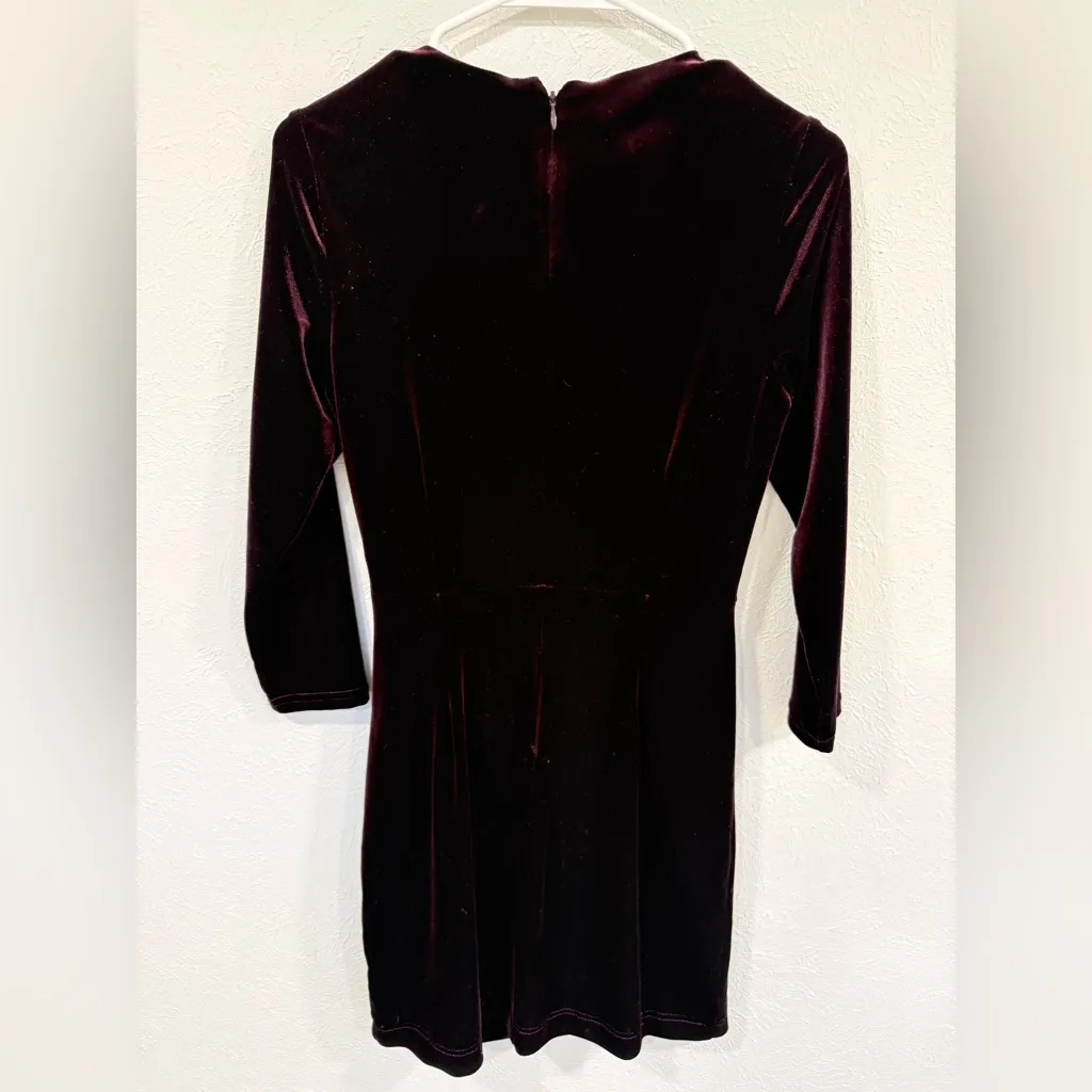 Eliza J Burgundy Plum Velvet Ruched Sheath Dress Long Sleeve Size 4 EUC - Image 4