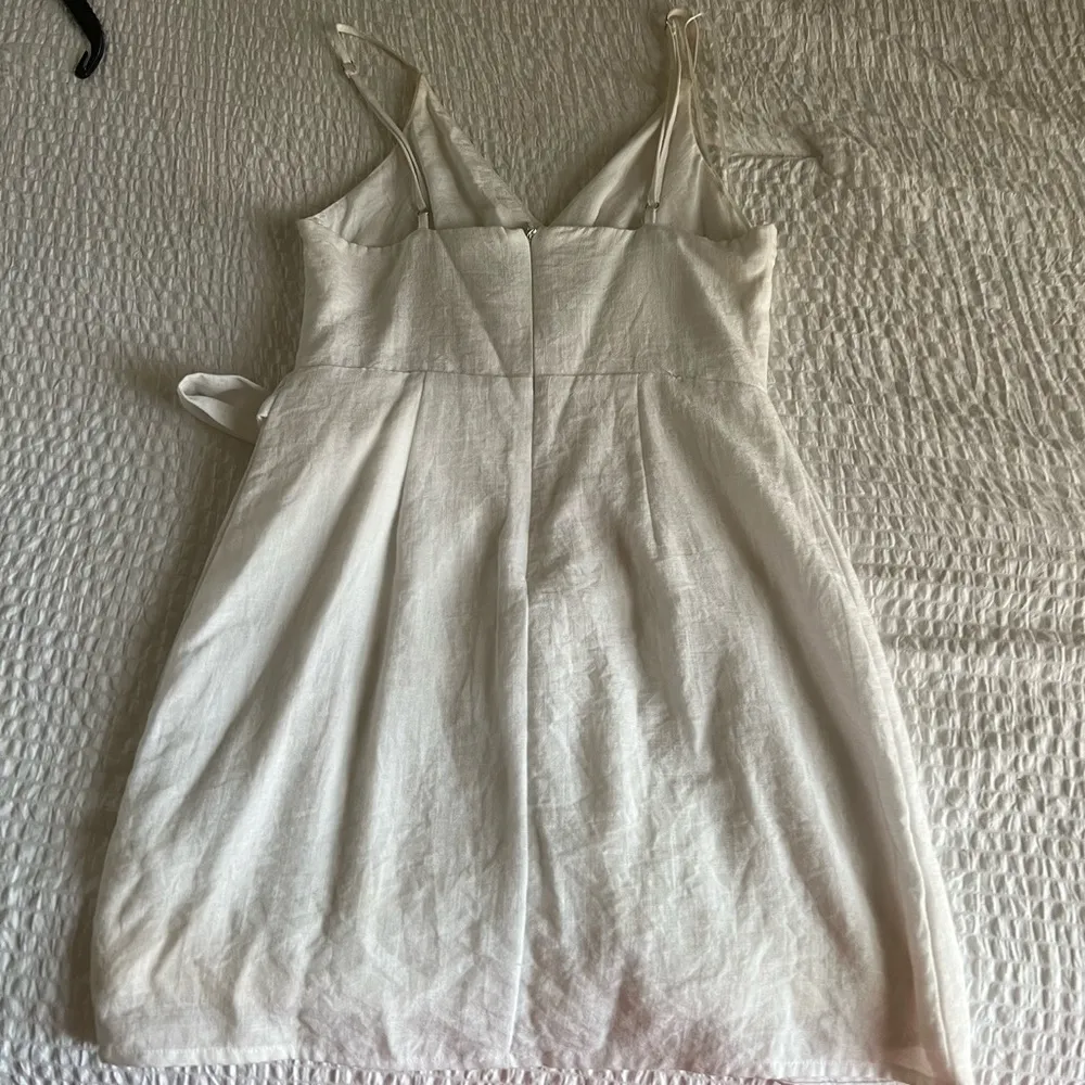 White linen mini dress Size XS - Image 2