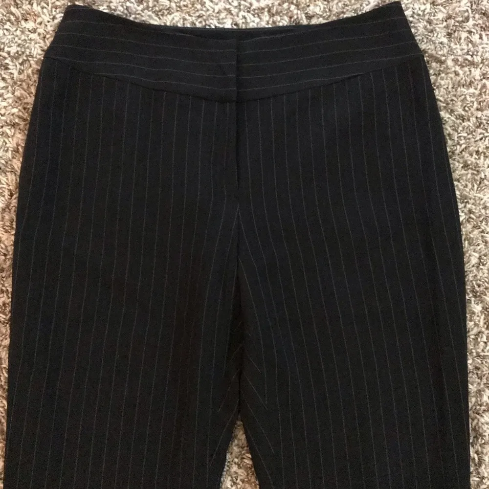 Jones New York collection petite pinstripe dress pants - Image 8