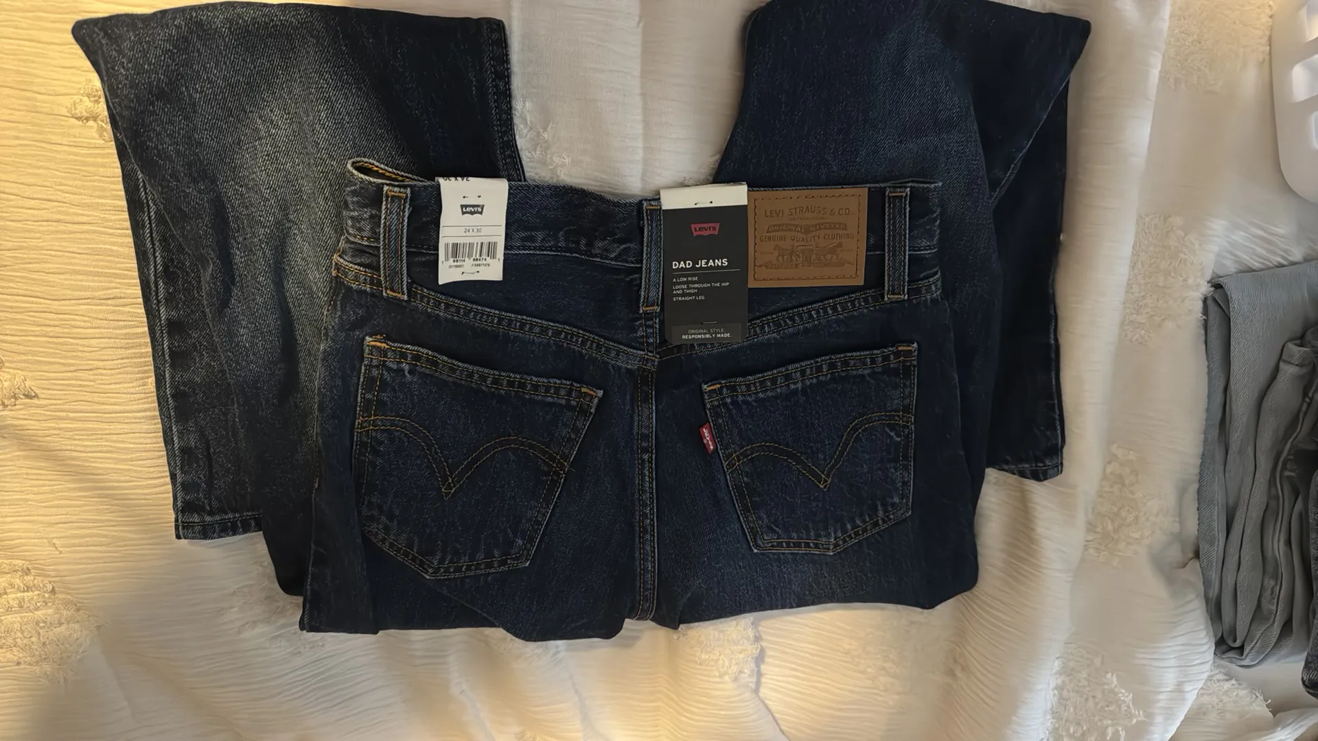 Levi’s Dad Jeans - Image 5