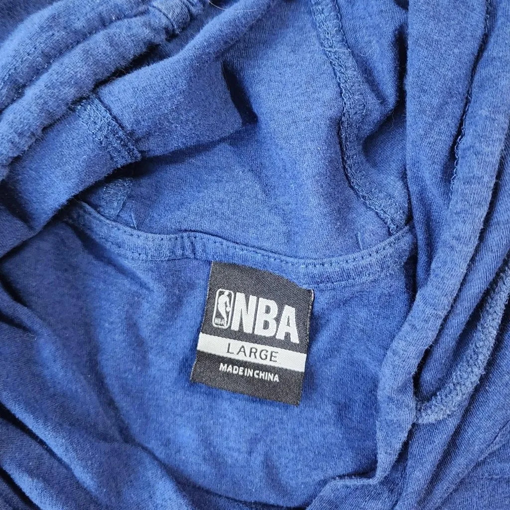 NBA navy blue with red screen print lightweight long sleeve hoodie - Image 5