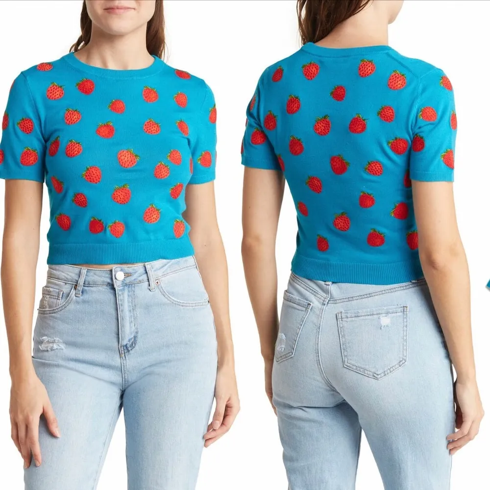 Alice + Olivia Ciara Strawberry Embroidered Cropped Pullover - Image 2