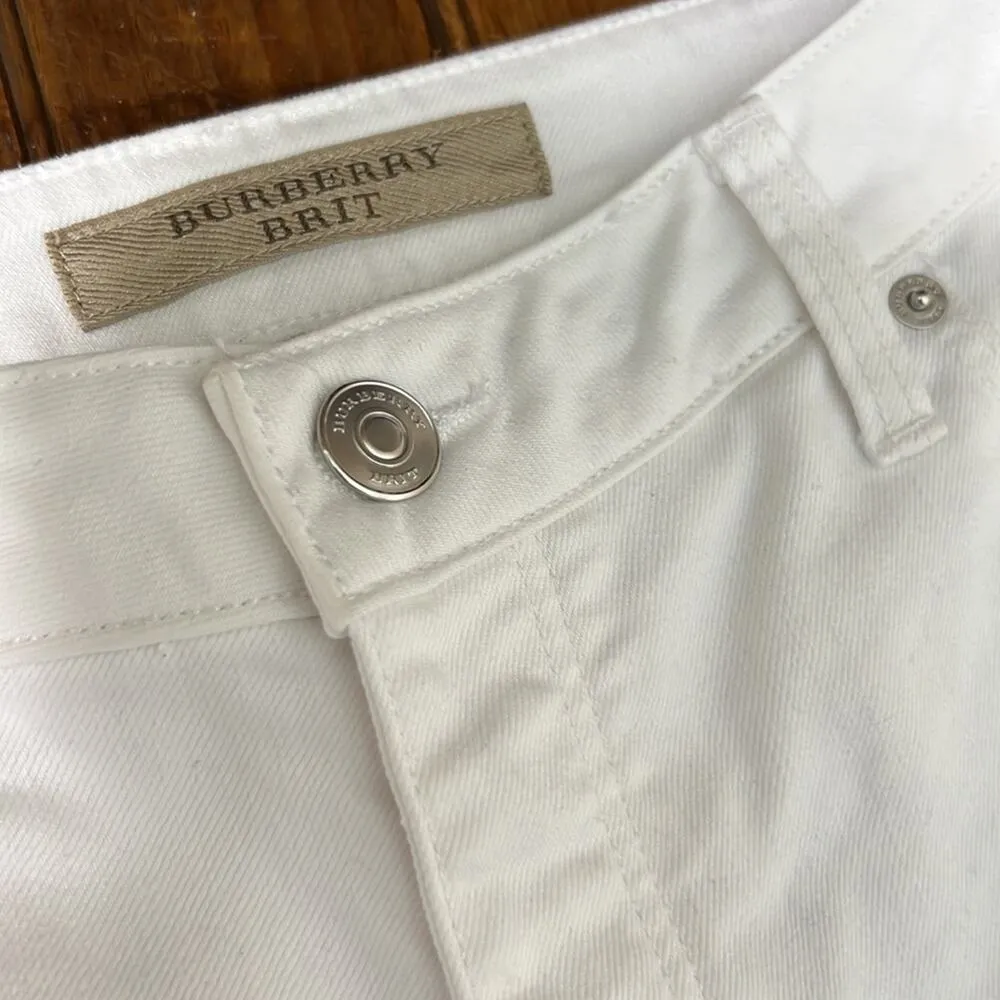 Women’s Burberry Brit Relaxed fit mid rise white denim jeans size 28 - Image 6