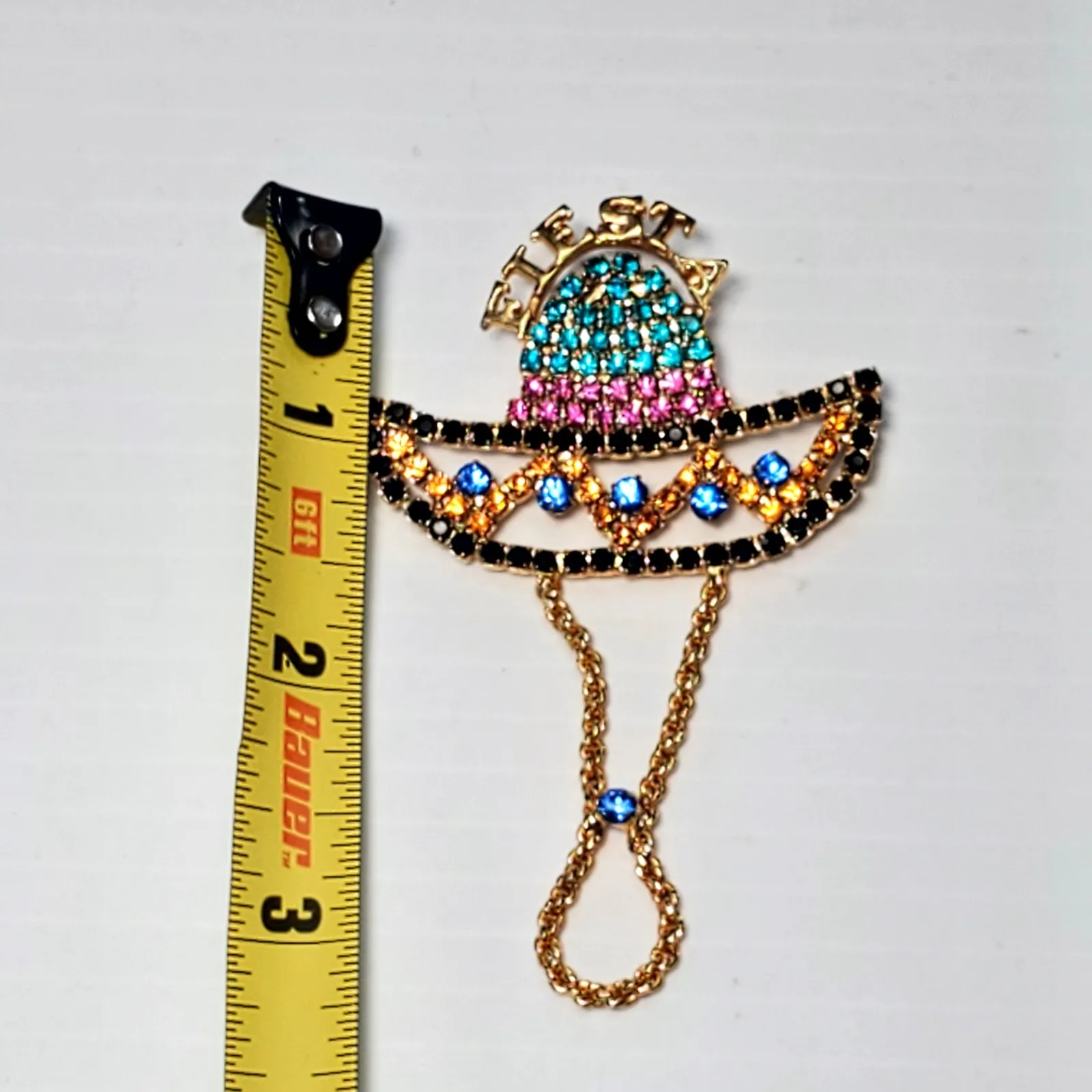 Fiesta Rhinestone Sombrero Hat Chain Drop Dangle Gold Tone Brooch Pin Unsigned - Image 3
