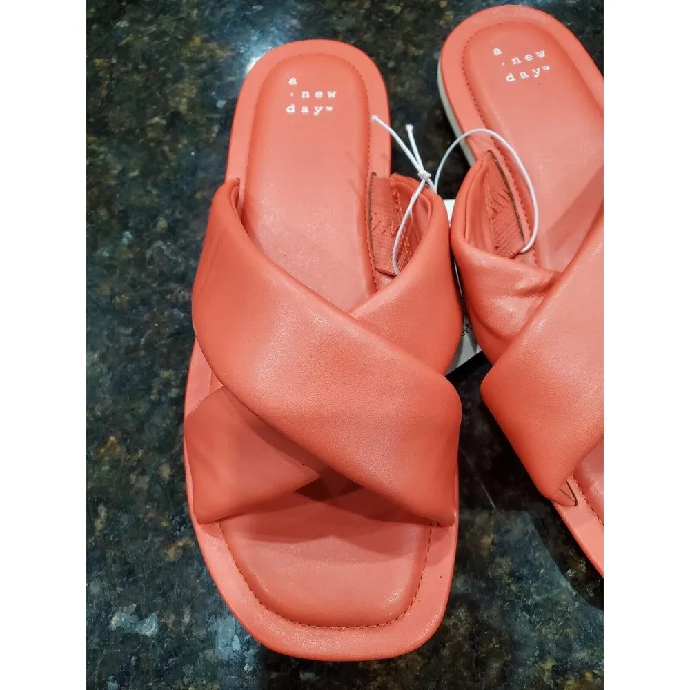 A New Day Pink Women's Daisy Crossband Coral Slide Slip-On Sandals Size 8 - Image 4