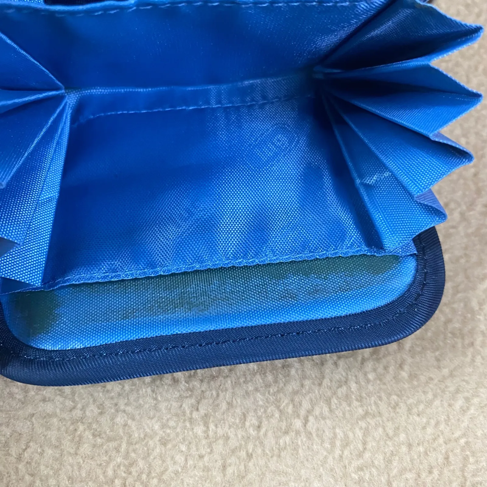 Vintage Lug Zip Around Wallet Blue Quilted Pocket Card Holder Organizer GUC*FLAW - Image 3