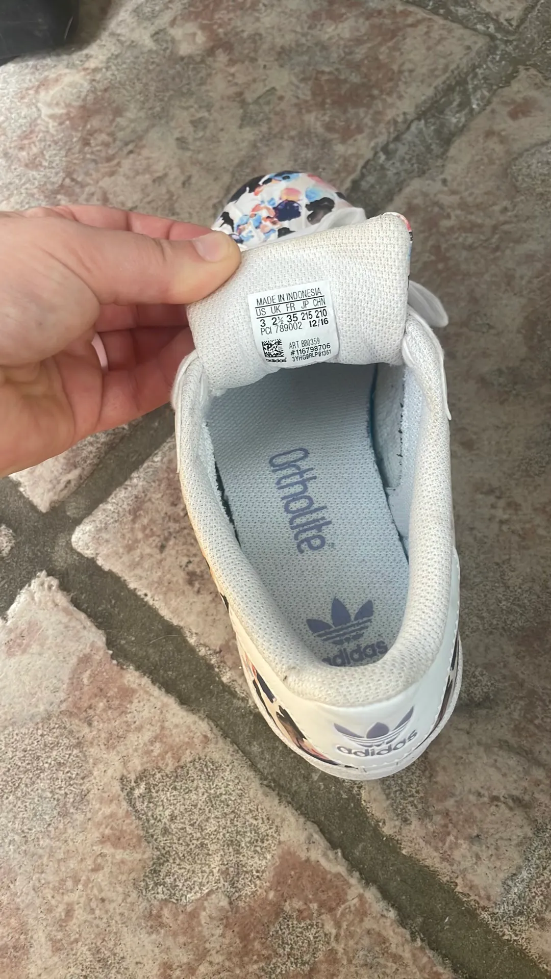 Adidas Shoes - Image 4